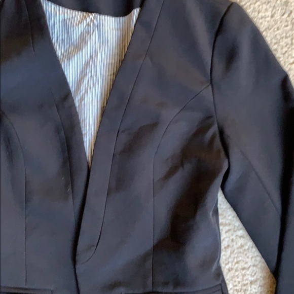 Maurice’s blazer - Picture 2 of 3
